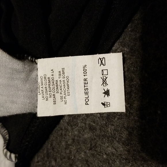 NWOT tshirt - Picture 3 of 3